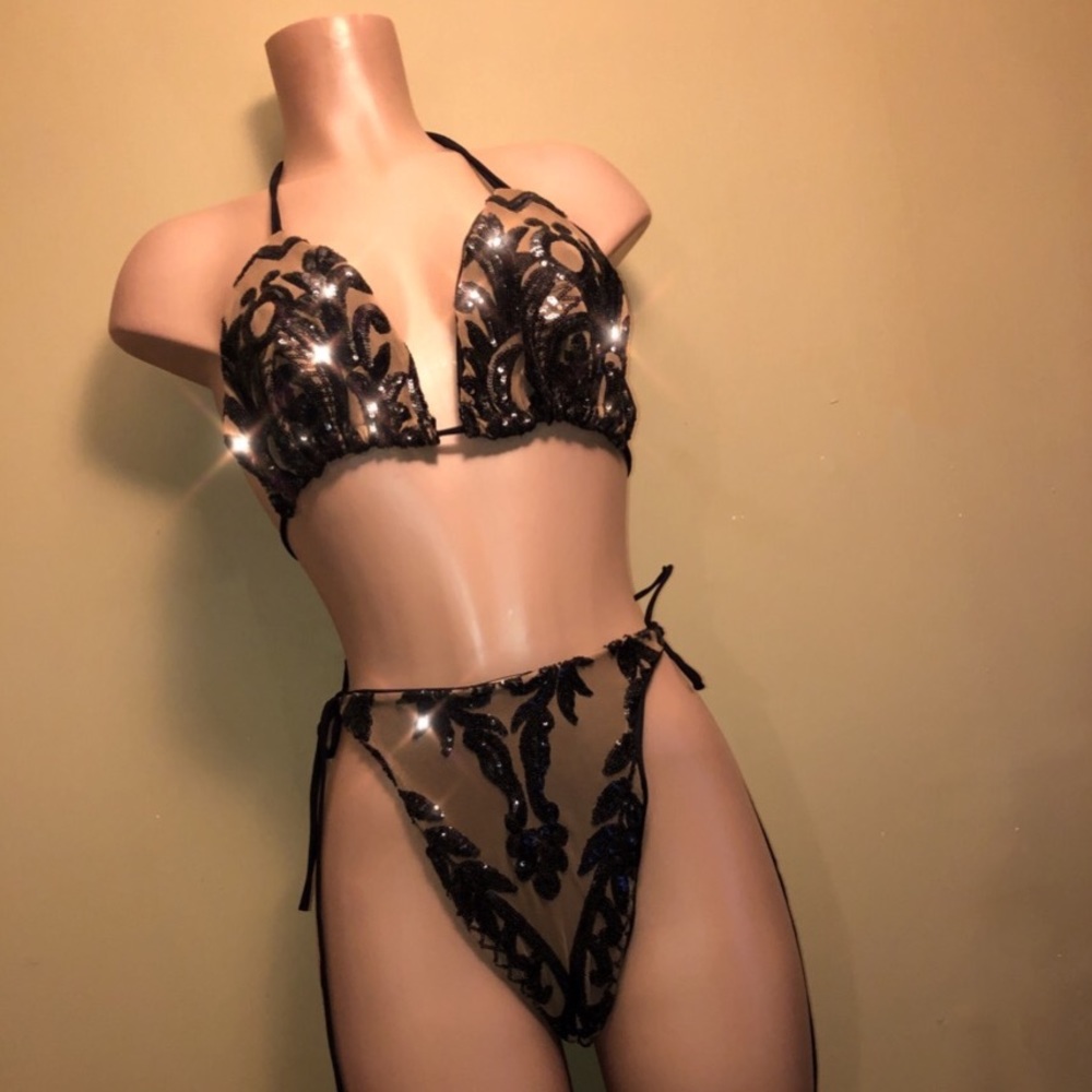 Black/Nude 2 Piece Swimsuit